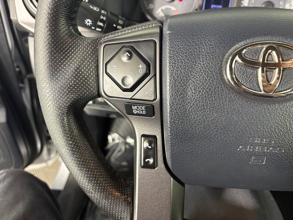 Used 2019 Toyota Tacoma TRD Sport w/ Technology Package AWD/4WD image 22