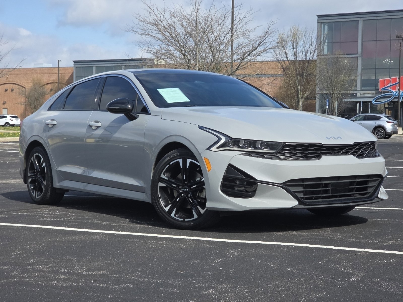 Used 2023 Kia K5 GT-Line image 2