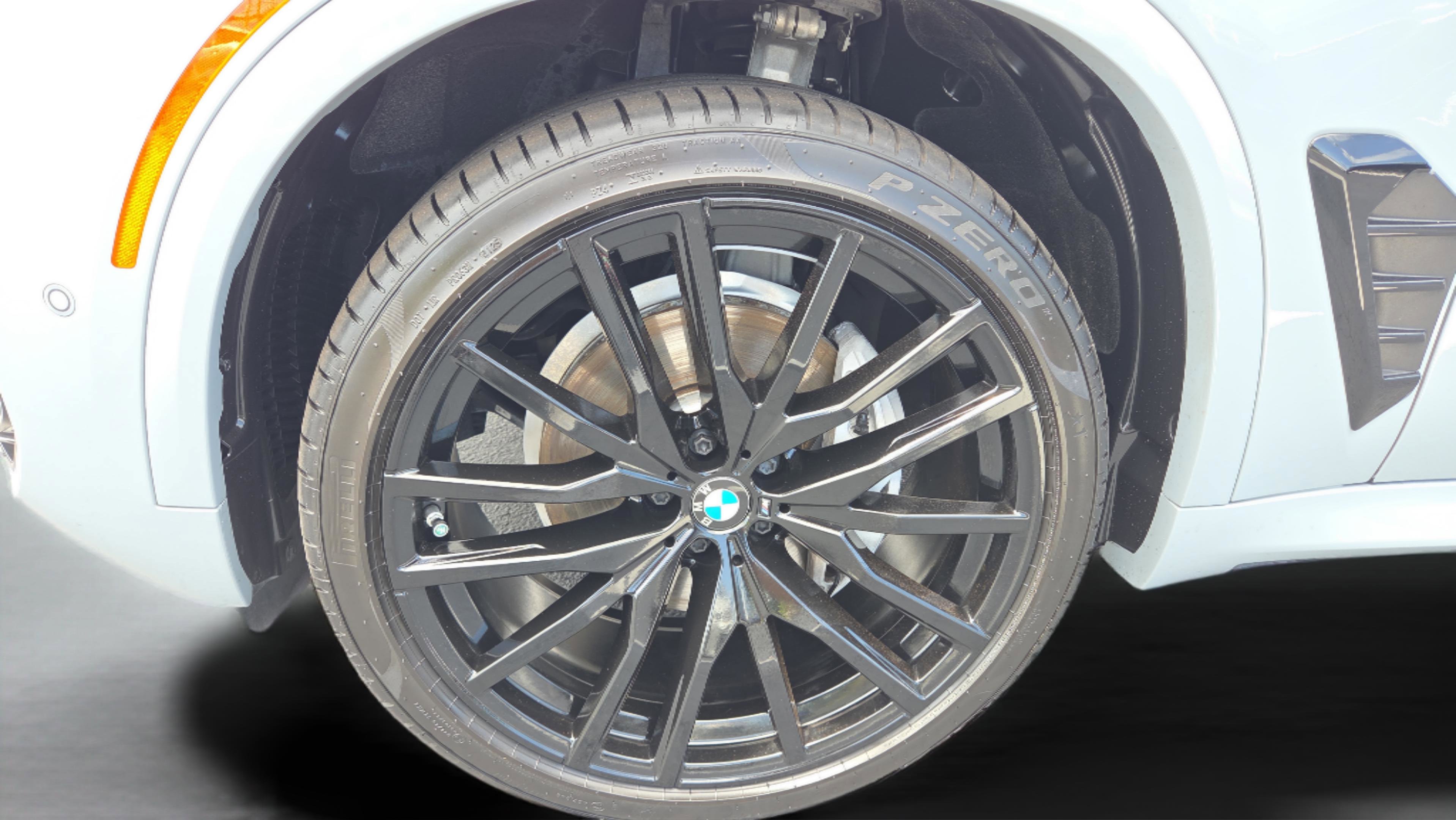 Certified 2024 BMW X5 sDrive40i w/ M Sport Package image 42