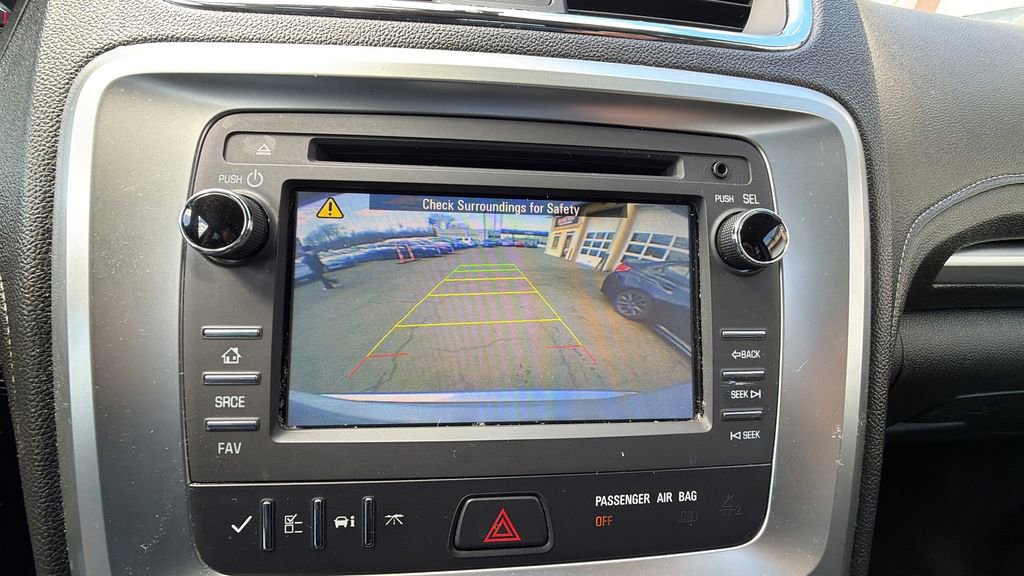 Used 2016 GMC Acadia SLE image 22