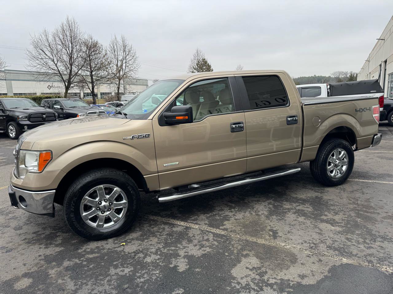 Used 2013 Ford F150 XLT w/ XLT Chrome Pkg image 9