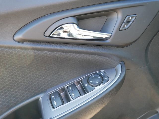 Used 2024 Chevrolet Malibu LT FWD image 11