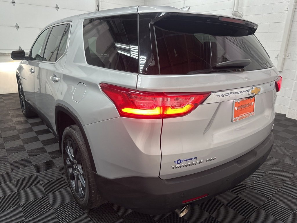 Used 2021 Chevrolet Traverse RS image 7