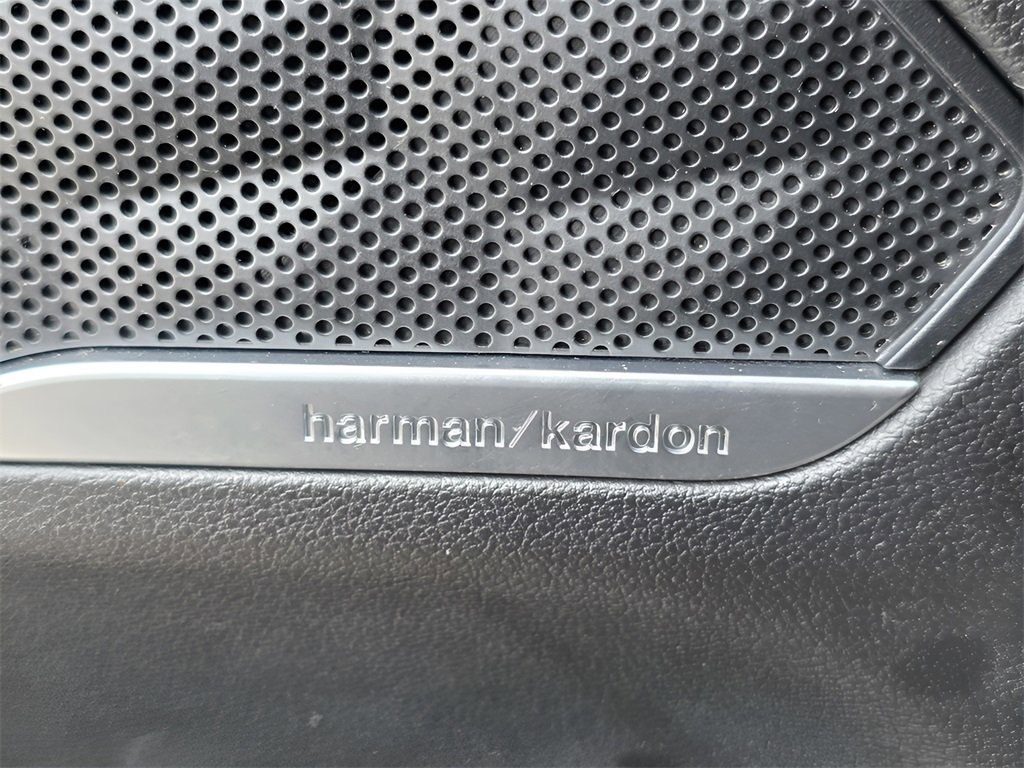 Used 2023 Hyundai Santa Fe Limited image 20