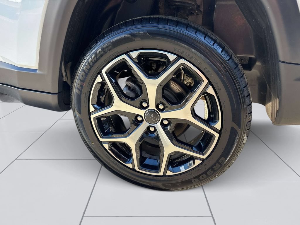 Used 2025 Jeep Compass Limited AWD/4WD image 8