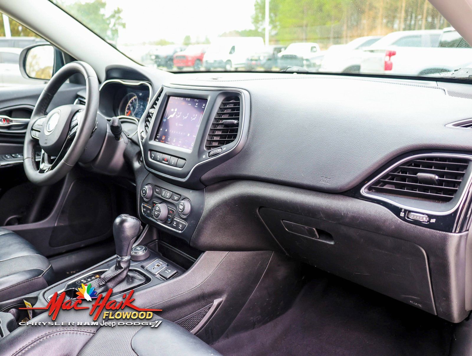 Used 2023 Jeep Cherokee Altitude Lux image 8