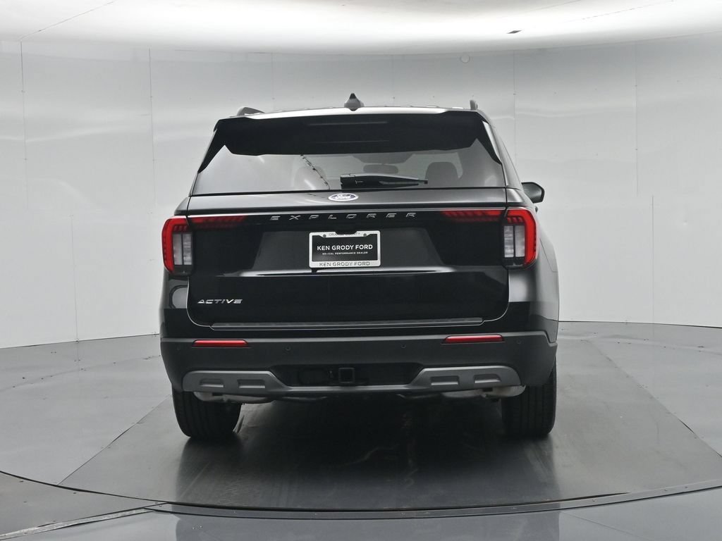 New 2026 Ford Explorer Active w/ Active Comfort Package RWD image 25