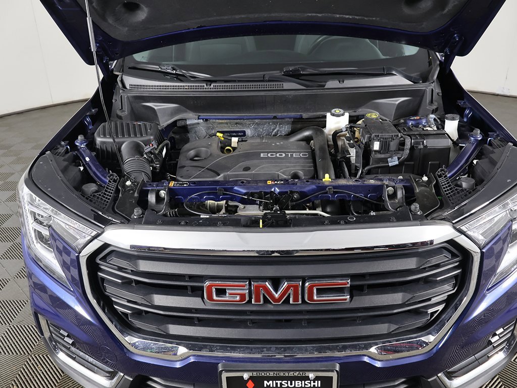 Used 2022 GMC Terrain SLE w/ Driver Convenience Package image 15