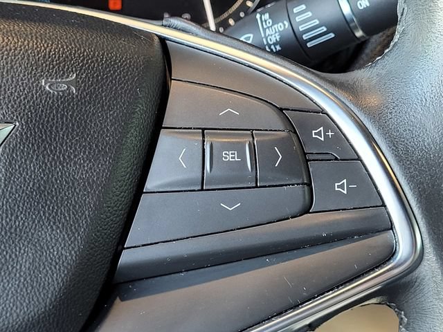 Used 2019 Cadillac XT5 FWD image 25