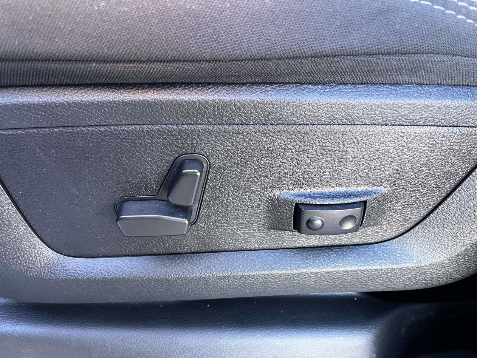 Certified 2024 RAM 2500 Big Horn w/ Bed Utility Group image 17