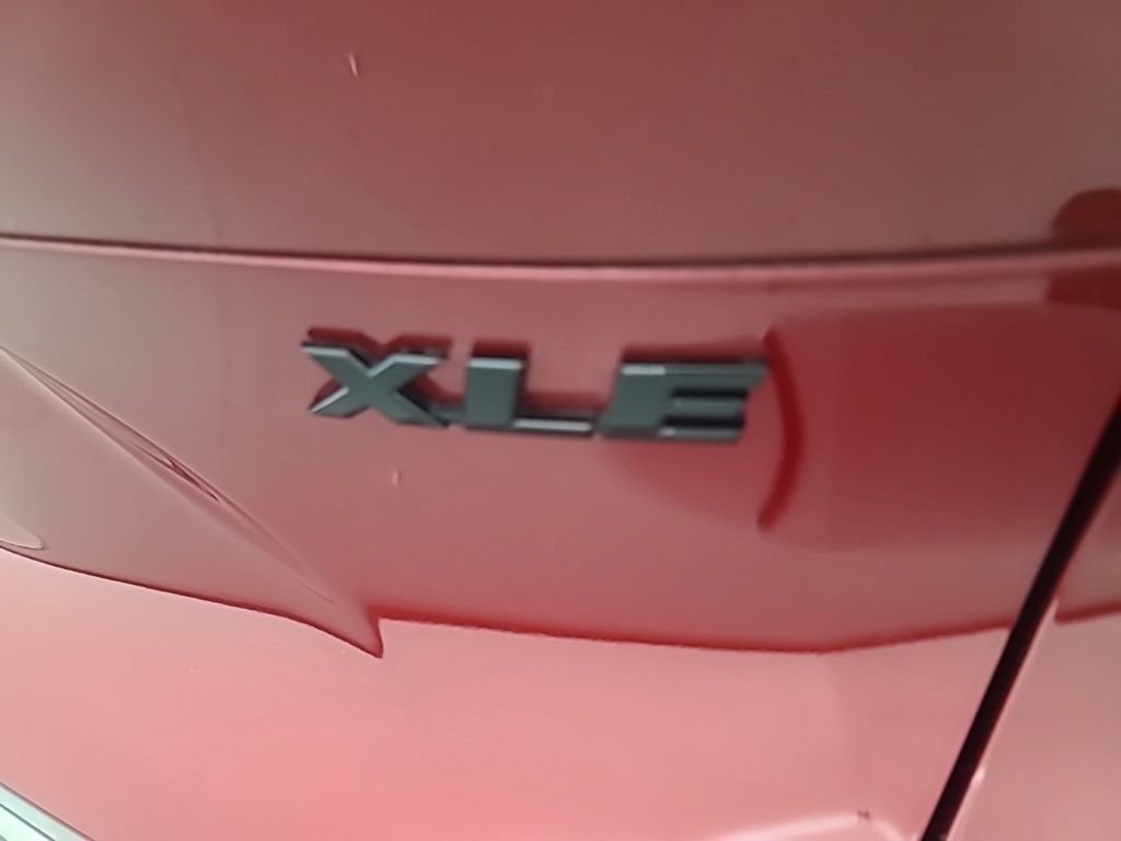 Used 2024 Toyota Venza Nightshade AWD/4WD image 13
