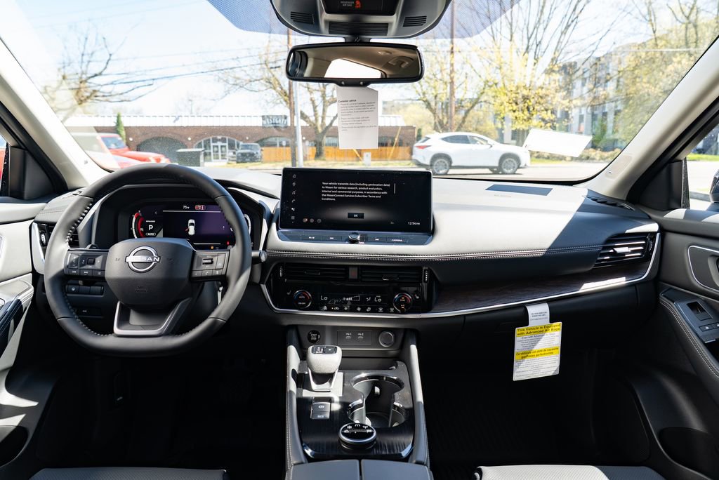 New 2026 Nissan Rogue Platinum AWD/4WD image 10