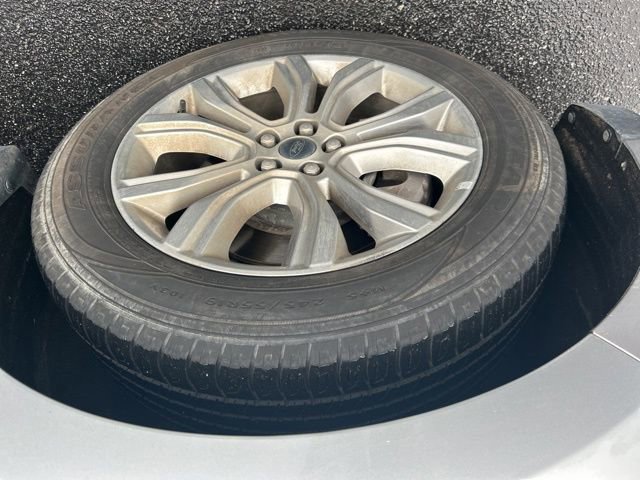 Used 2023 Ford Edge Titanium image 12