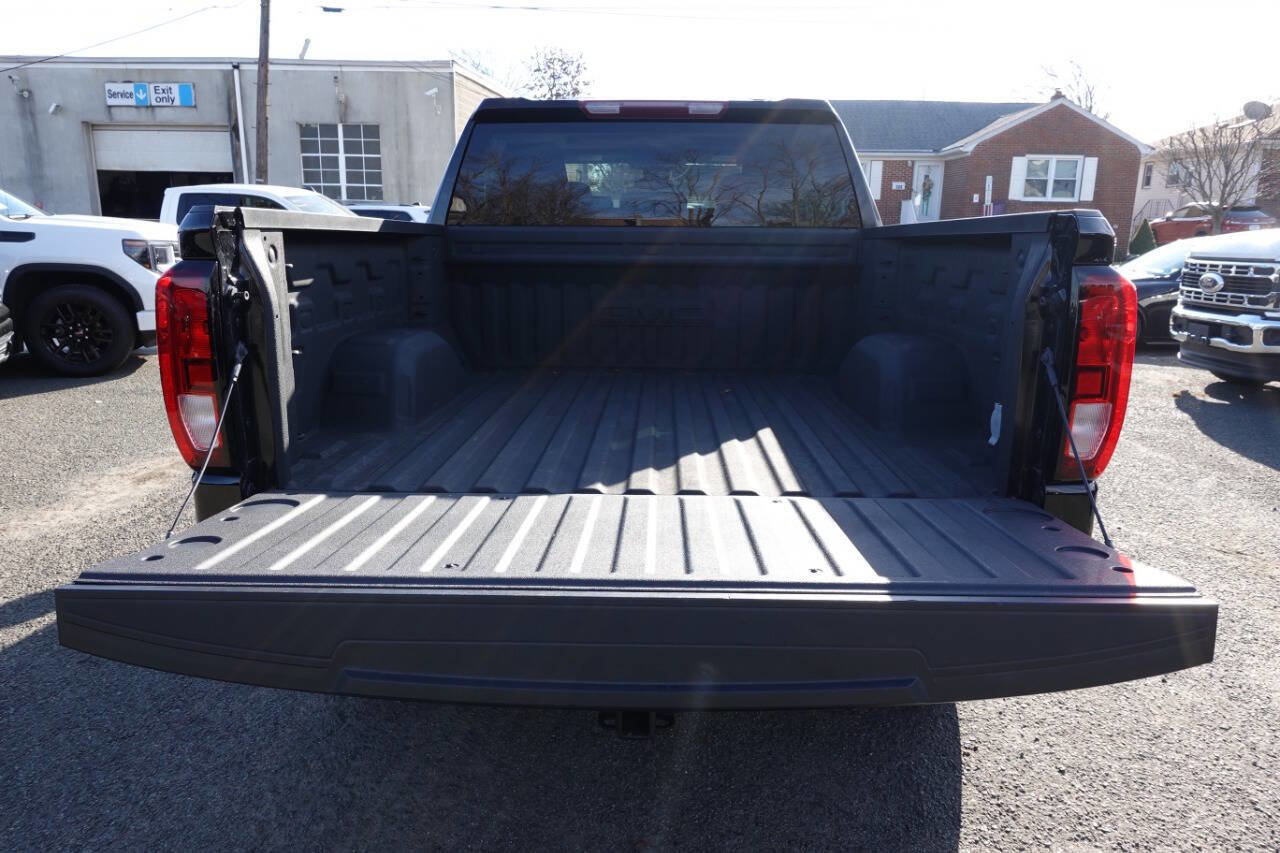 Used 2023 GMC Sierra 1500 Elevation image 24