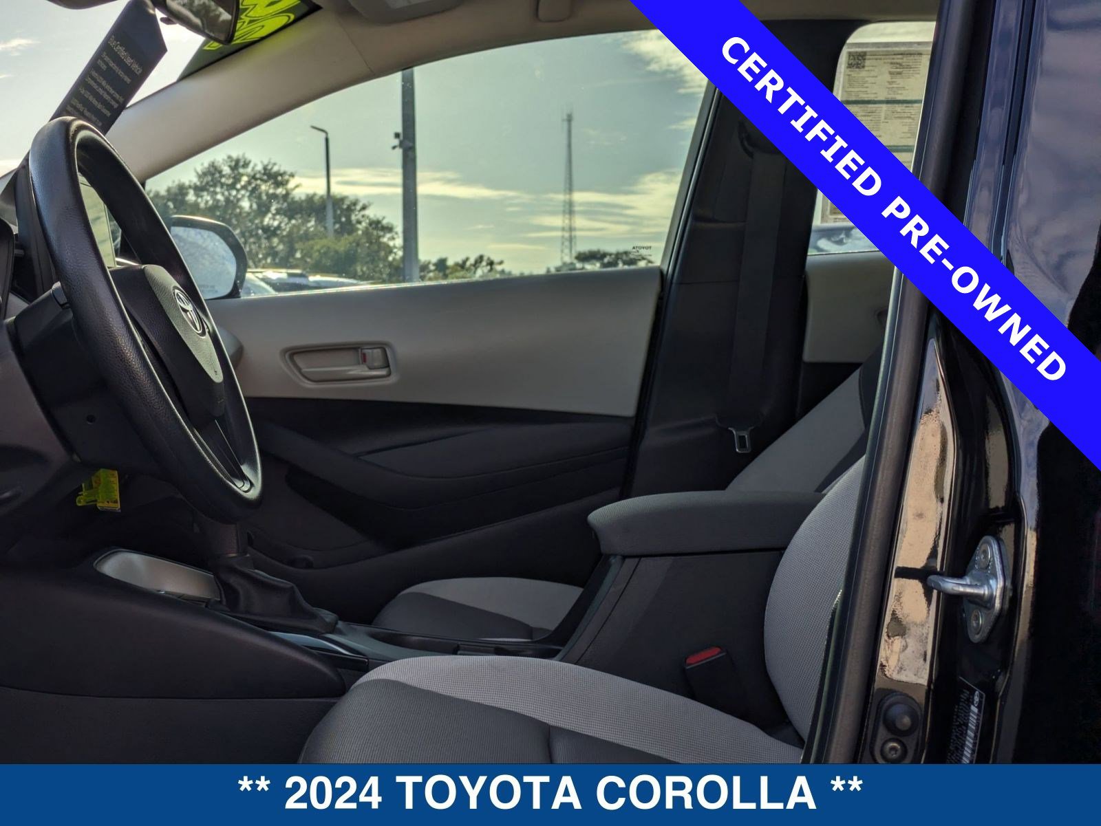 Used 2024 Toyota Corolla LE image 19