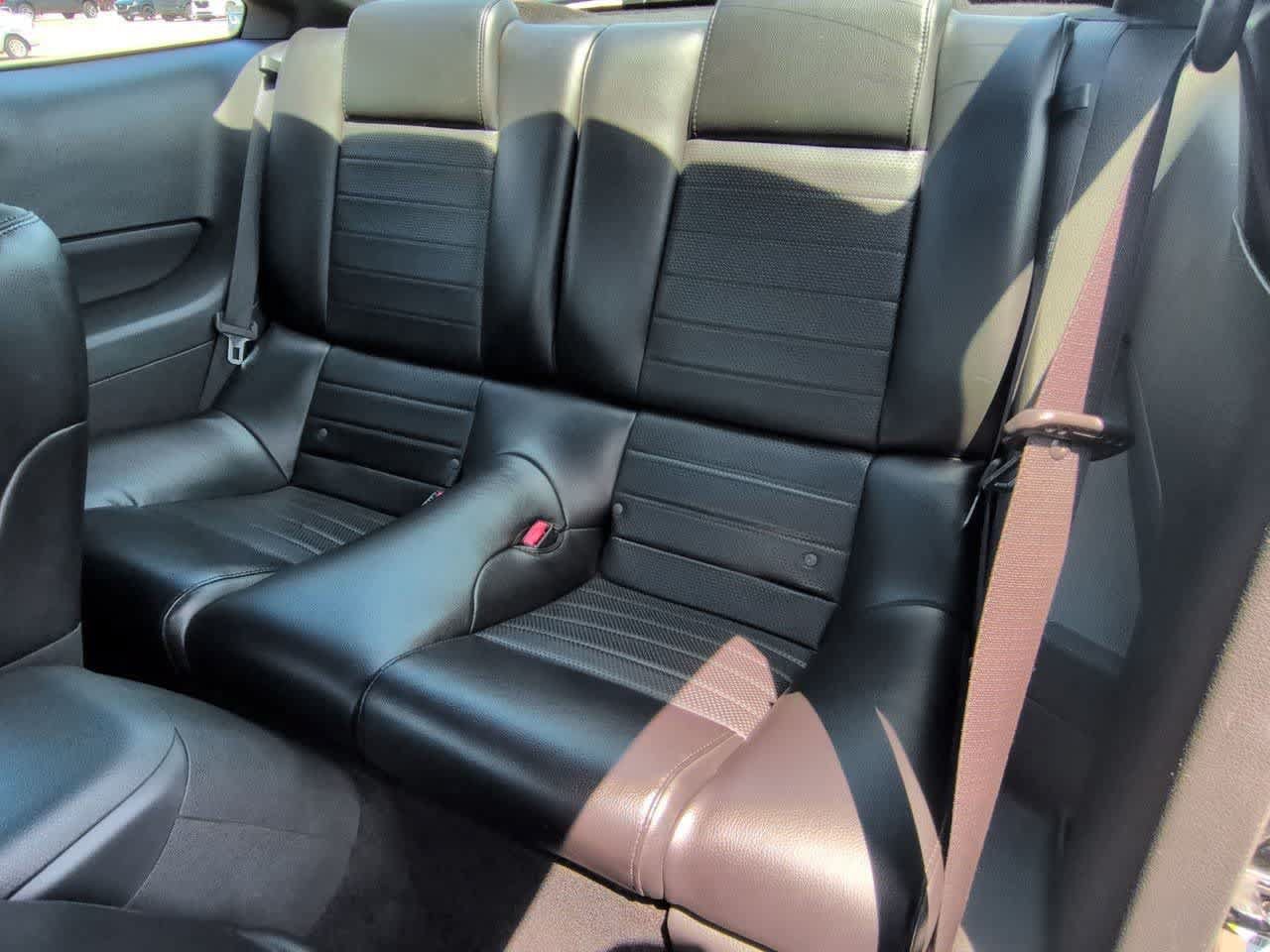 Used 2007 Ford Mustang GT Premium RWD image 17