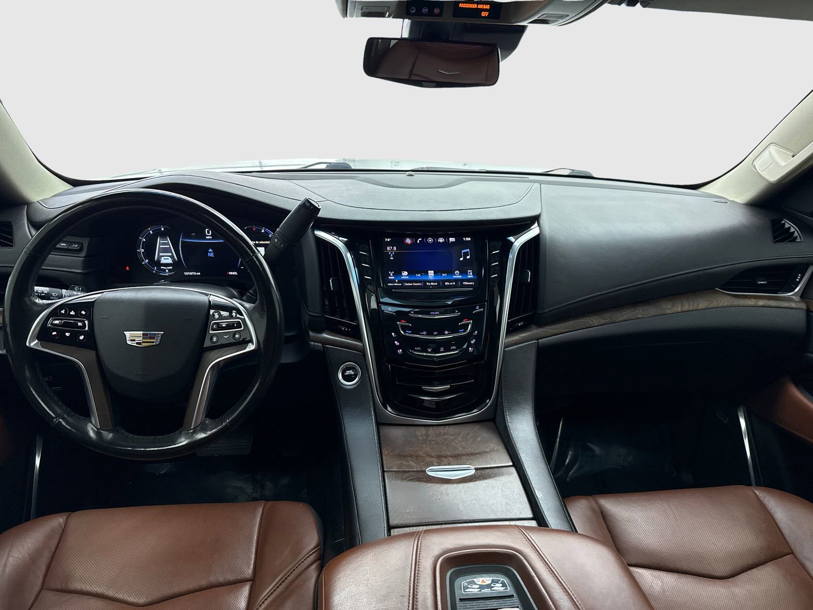 Used 2018 Cadillac Escalade Premium Luxury AWD/4WD image 20