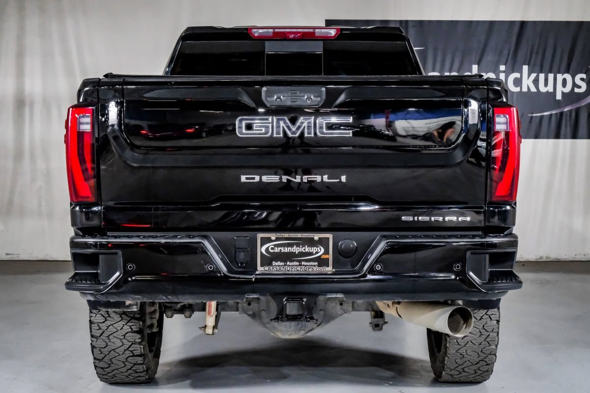 Used 2024 GMC Sierra 2500 Denali Ultimate AWD/4WD image 9