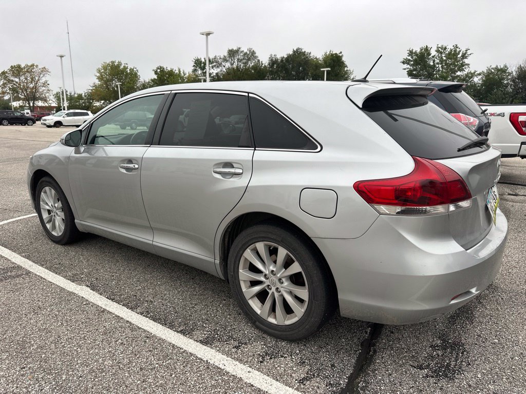 Used 2015 Toyota Venza XLE w/ XLE Premium Package AWD/4WD image 3