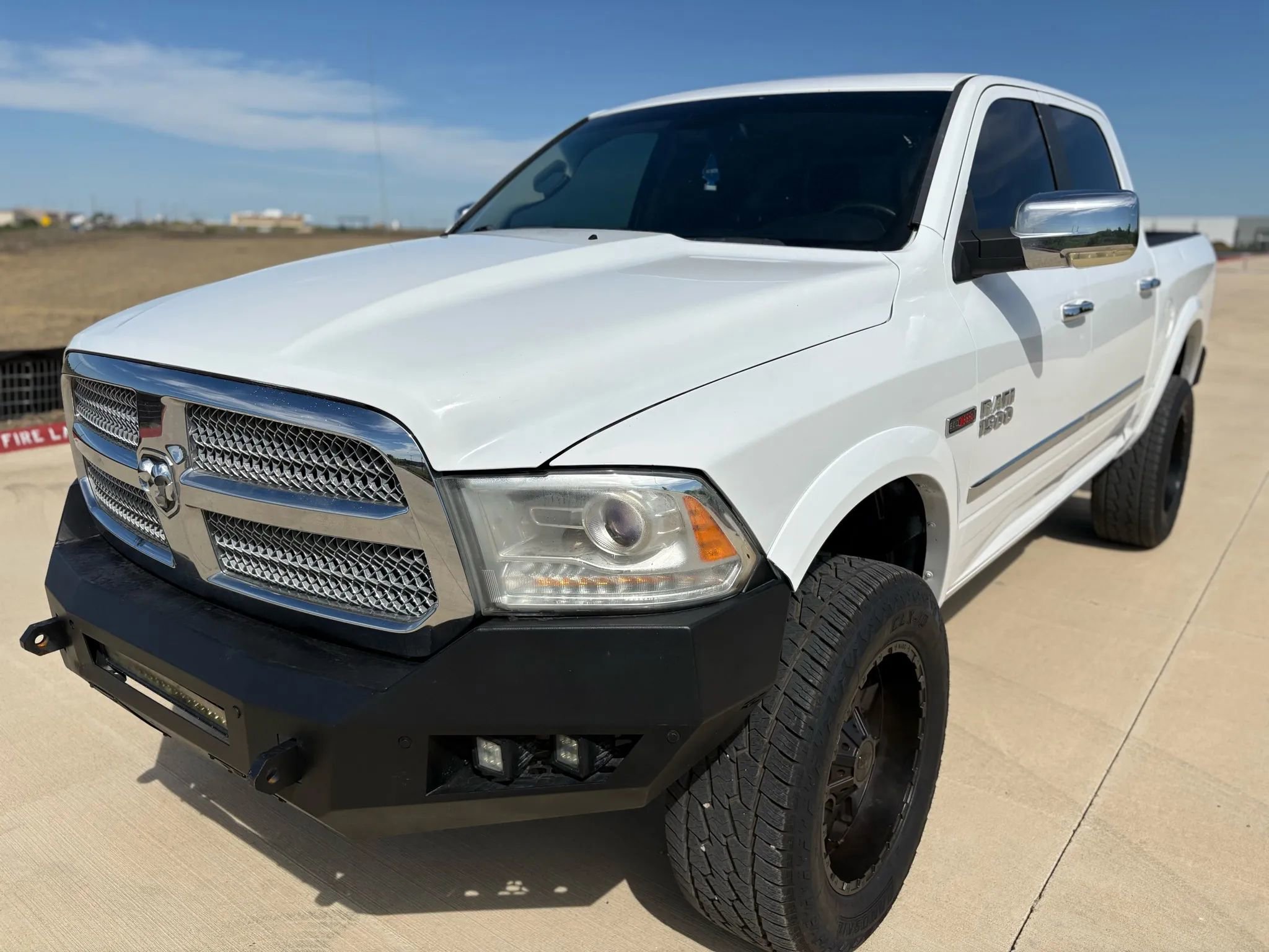 Used 2015 RAM 1500 Limited image 1