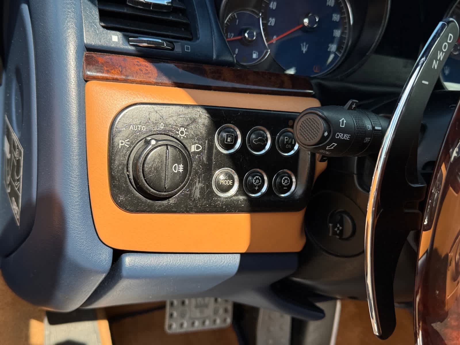 Used 2014 Maserati GranTurismo Sport RWD image 33