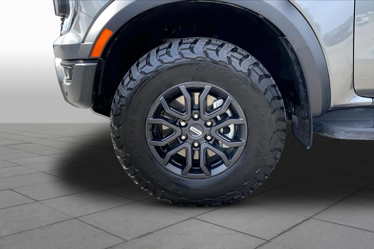 Used 2025 Ford Ranger Raptor image 11
