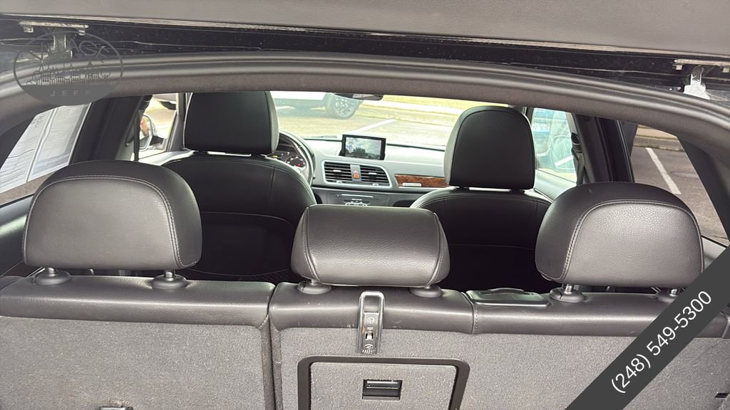 Used 2017 Audi Q3 2.0T Prestige w/ Prestige Package image 25