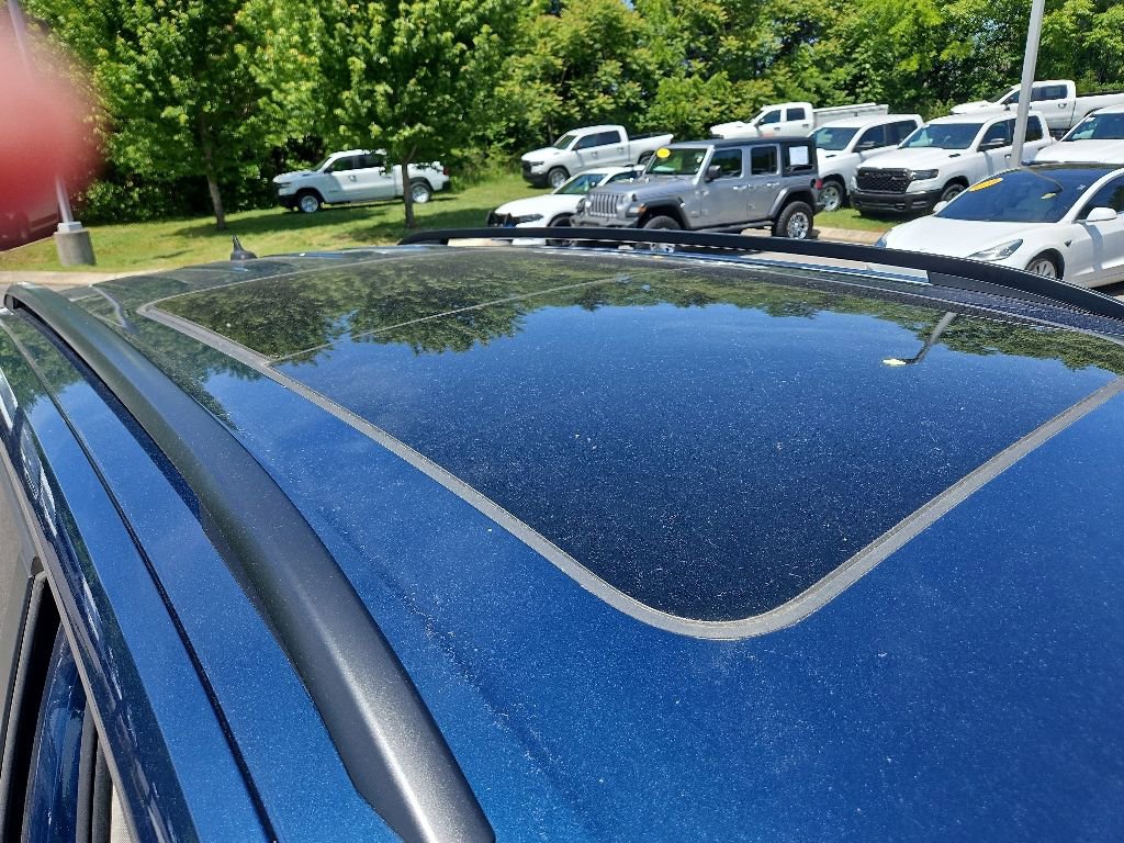 Used 2020 Volkswagen Atlas SE w/ Panoramic Sunroof Package AWD/4WD image 9