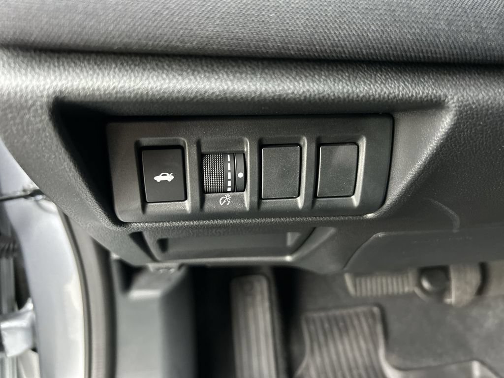Certified 2025 Subaru Legacy Premium AWD/4WD image 17
