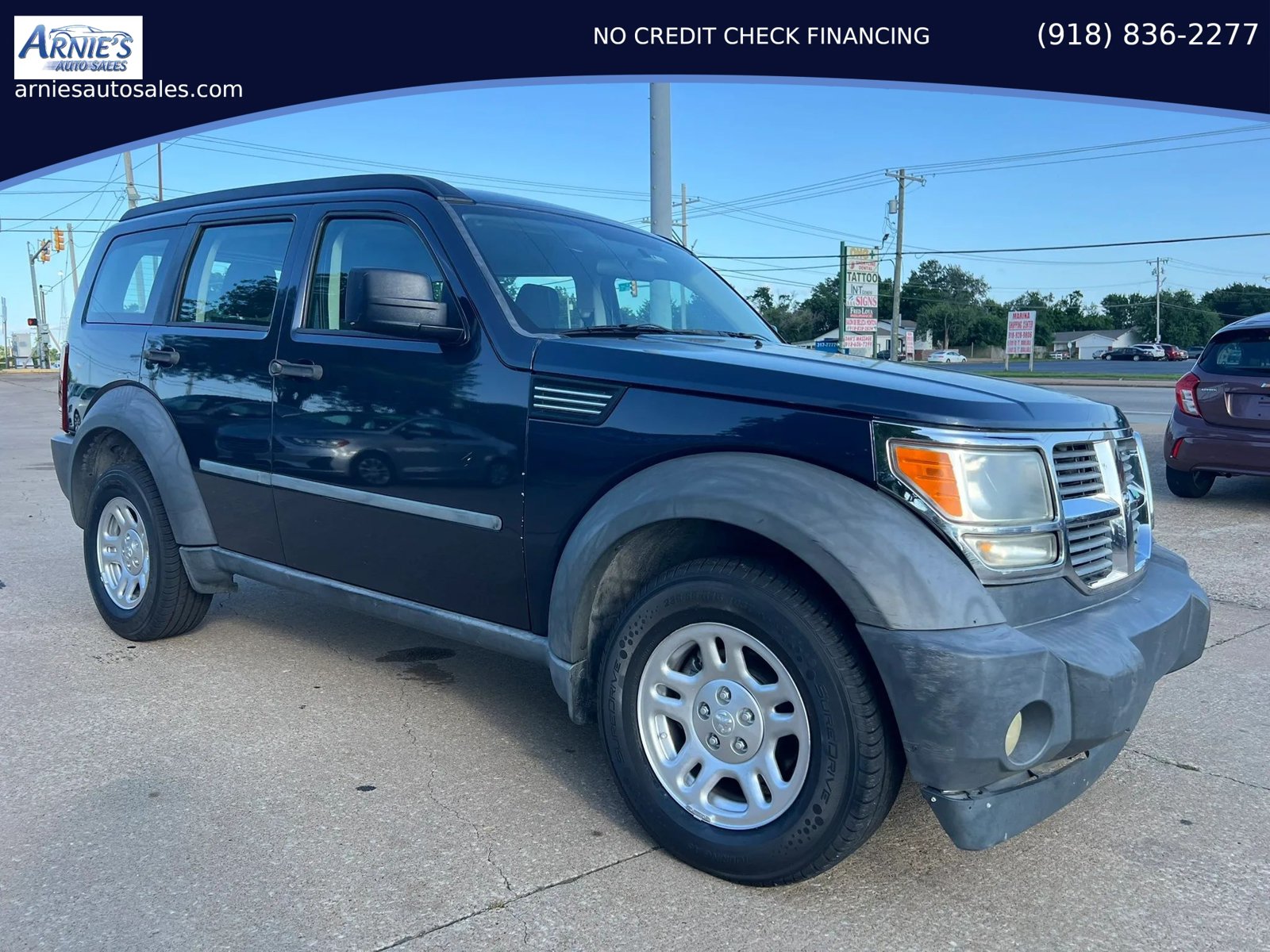 Used 2008 Dodge Nitro SXT RWD image 3