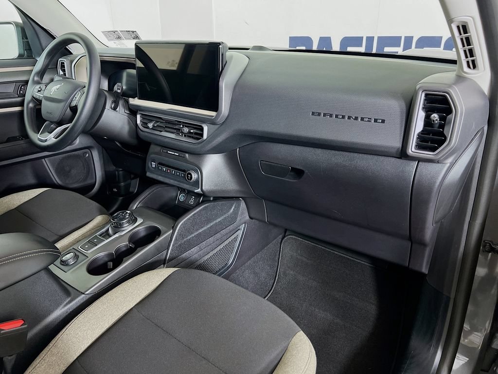 Used 2025 Ford Bronco Sport Big Bend AWD/4WD image 32