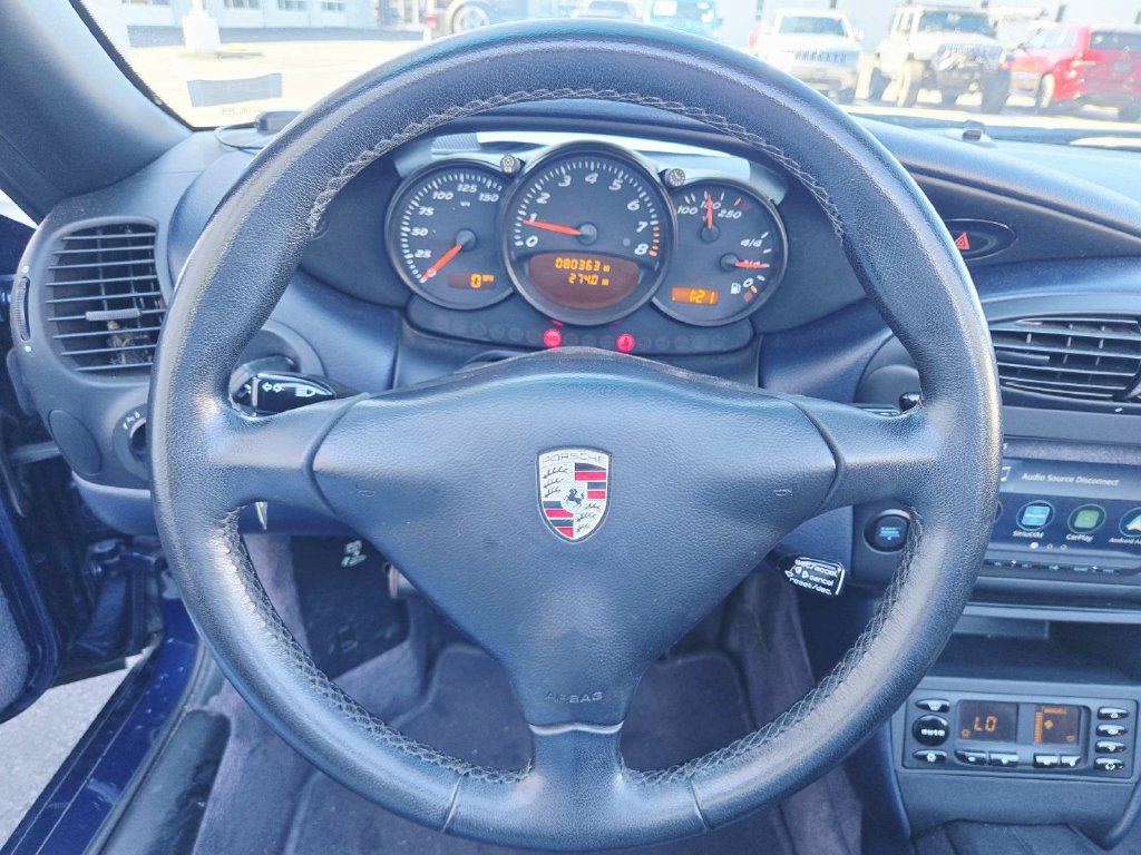 Used 2001 Porsche Boxster RWD image 14