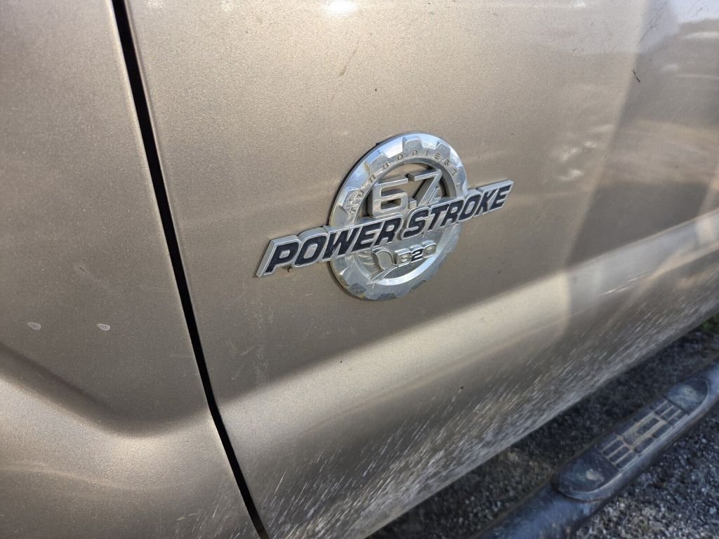 Used 2011 Ford F250 Lariat AWD/4WD image 10