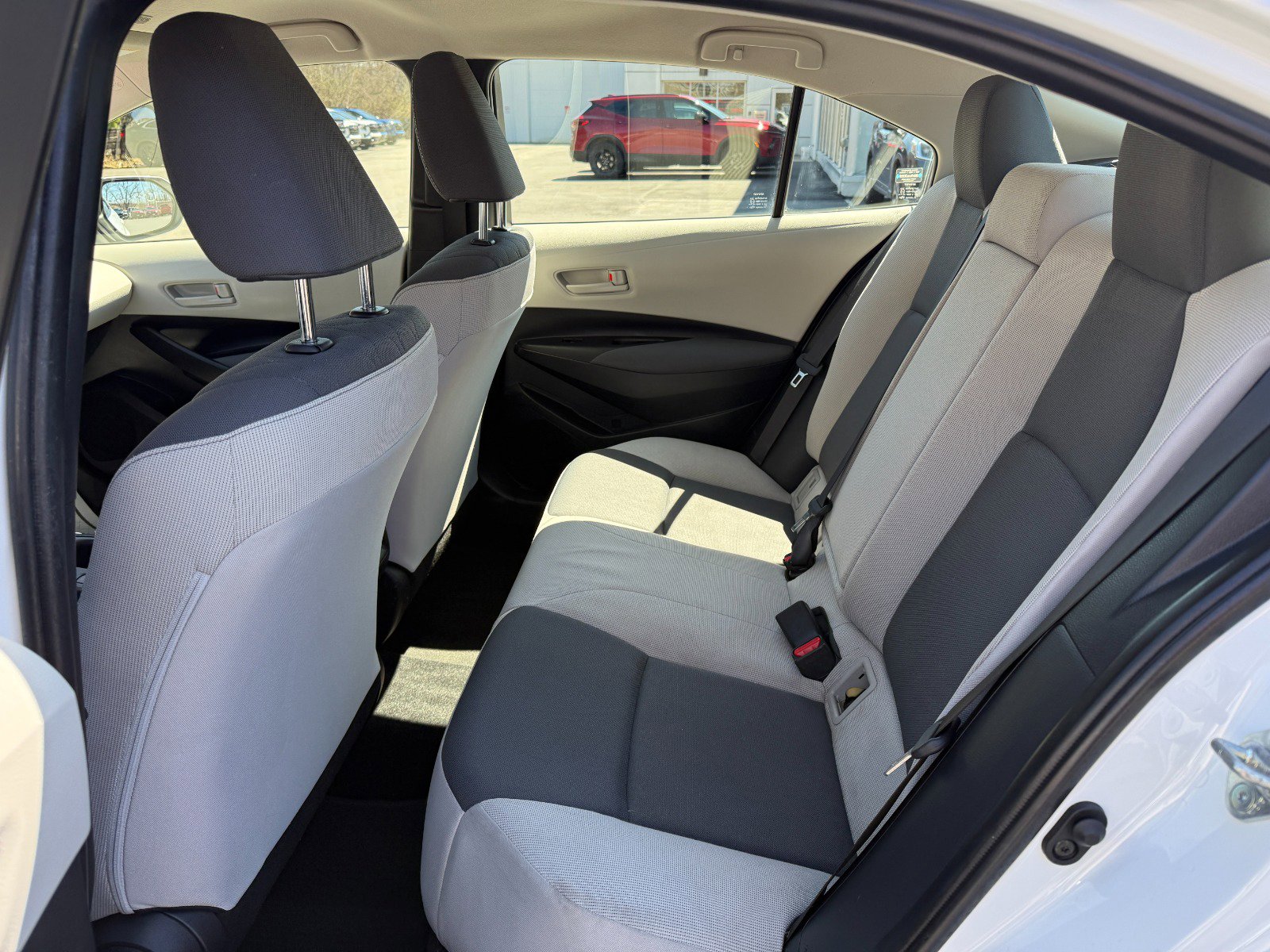 Used 2023 Toyota Corolla LE w/ Carpet Mat Package (TMS) image 16