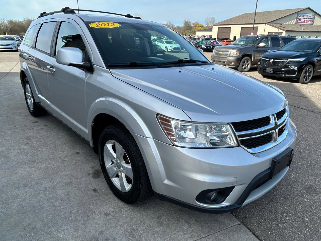Used 2012 Dodge Journey SXT w/ Flexible Seating Group FWD image 3