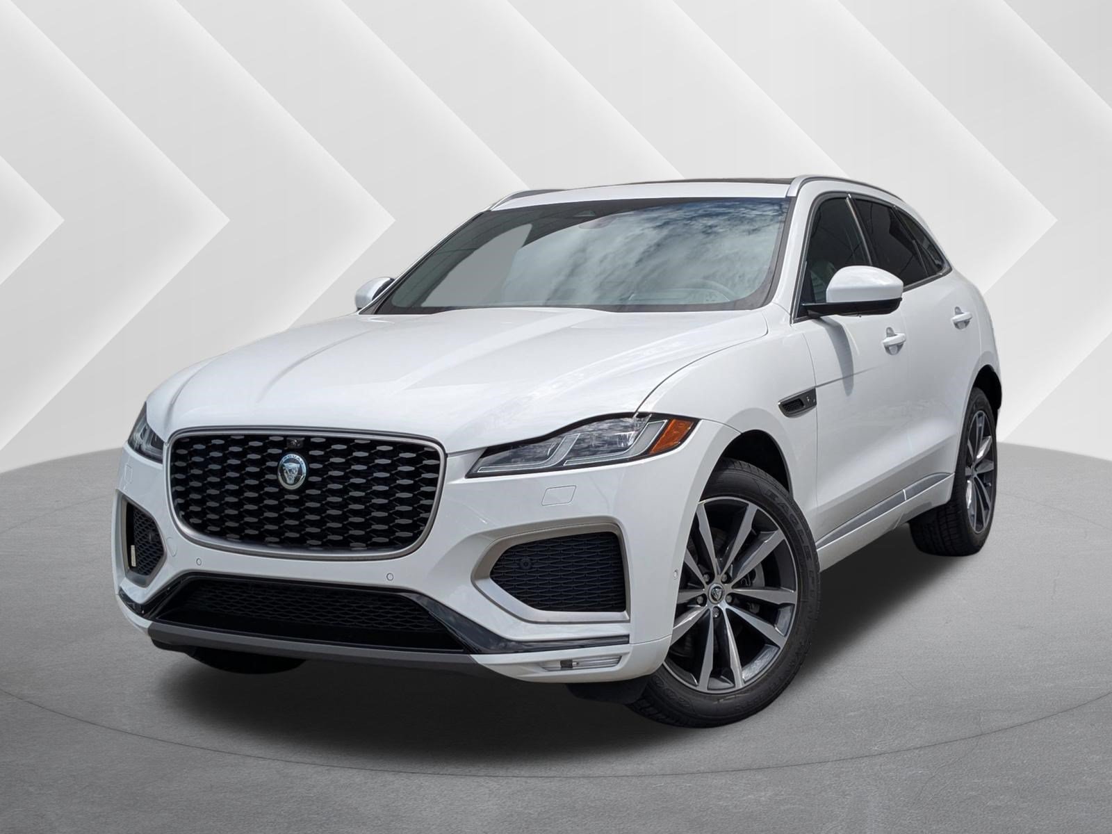 New 2026 Jaguar F-PACE R-Dynamic S AWD/4WD image 1