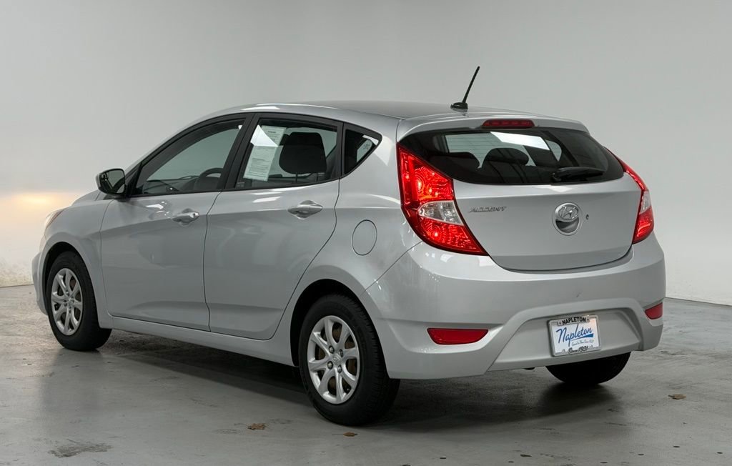 Used 2014 Hyundai Accent GS image 3