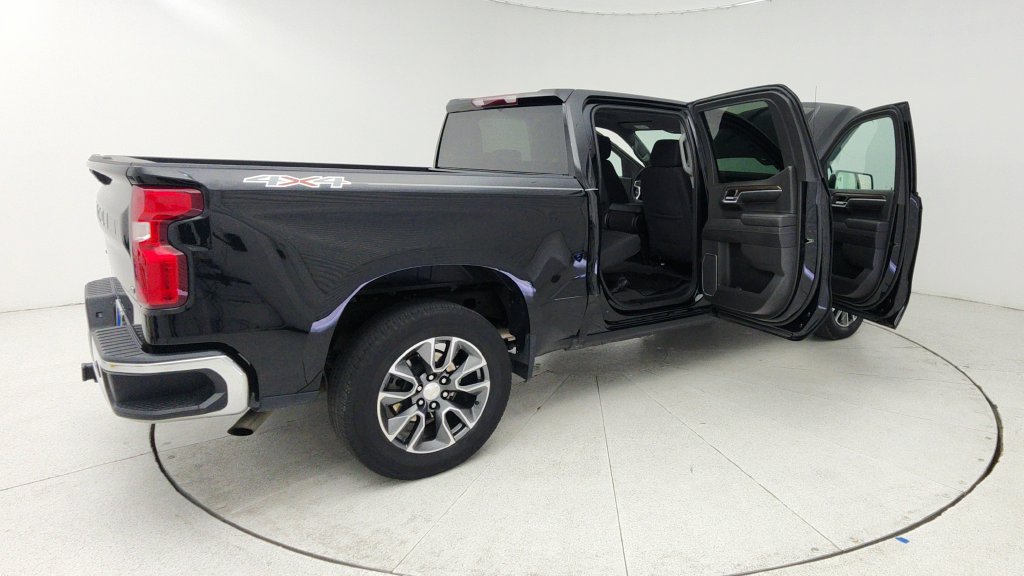 Certified 2023 Chevrolet Silverado 1500 LT AWD/4WD image 12