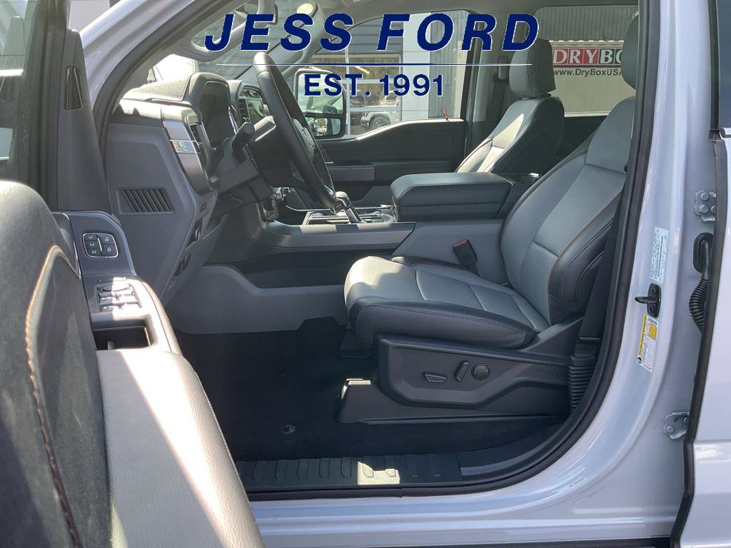 New 2025 Ford F150 Lariat w/ Equipment Group 501A Mid image 10