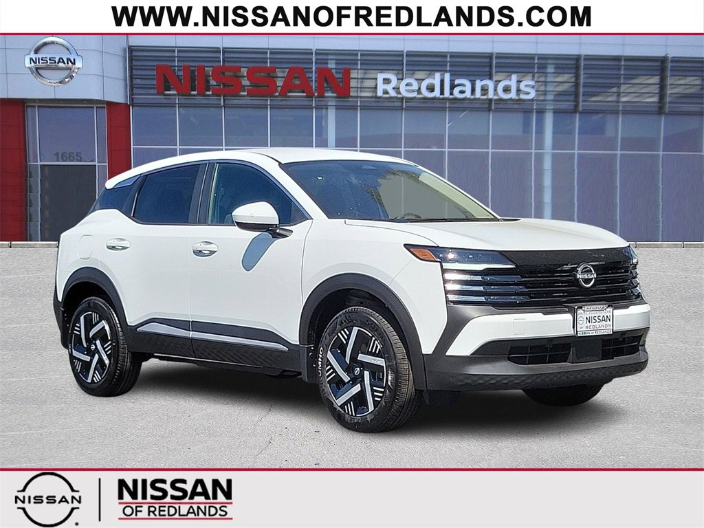 New 2025 Nissan Kicks SV