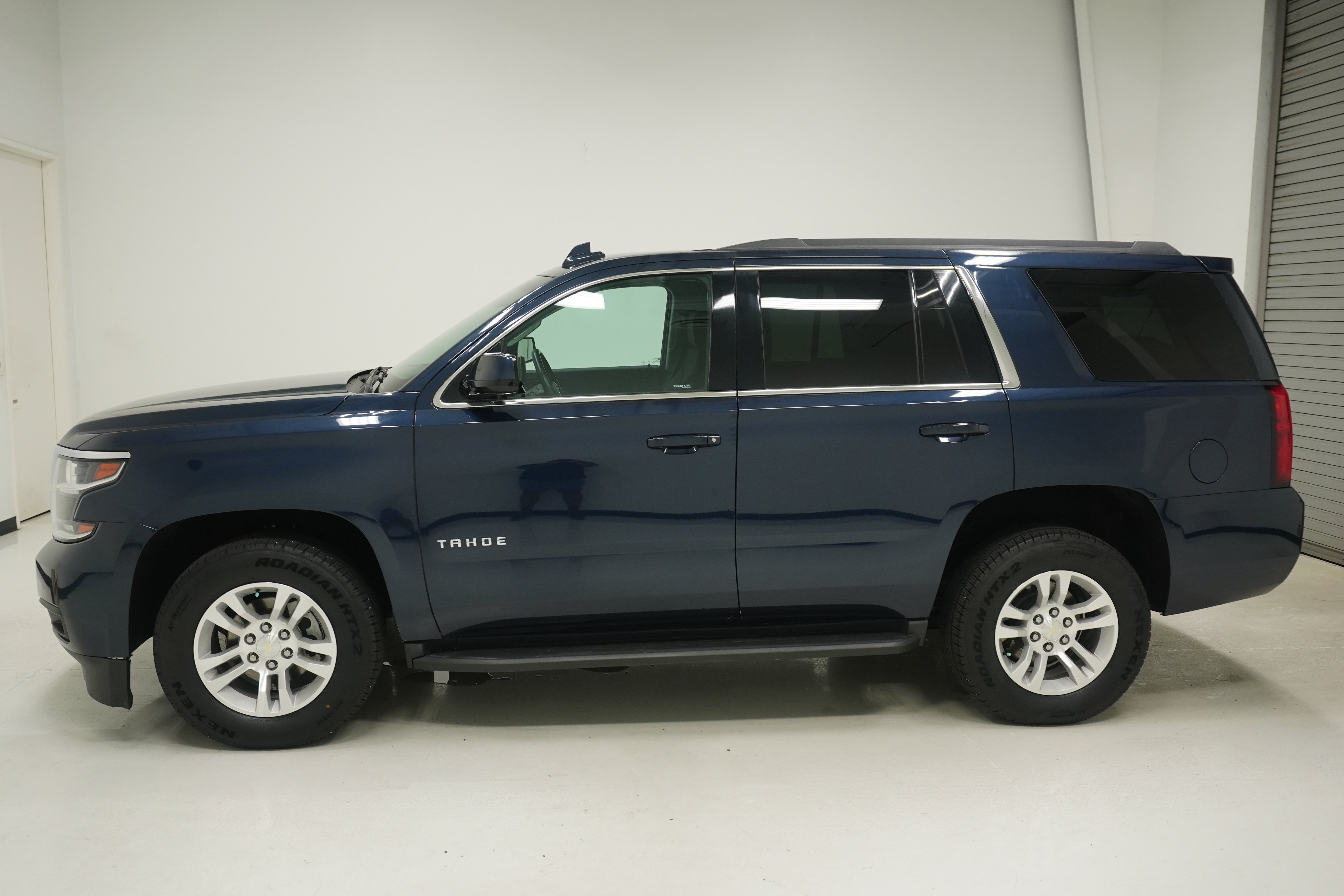Used 2017 Chevrolet Tahoe LS RWD image 6