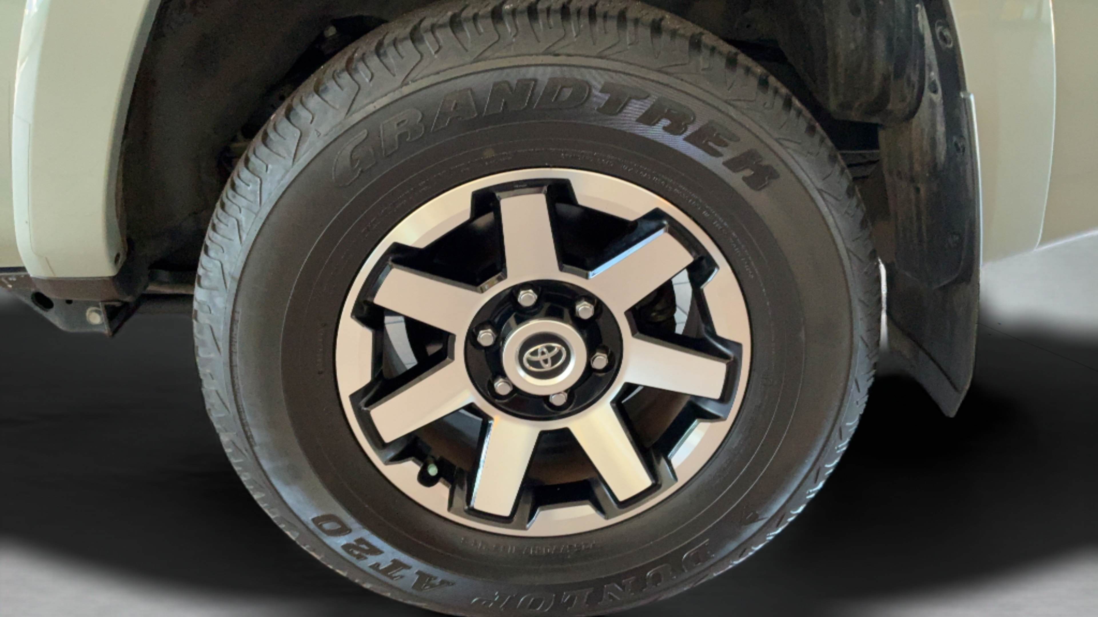 Certified 2023 Toyota 4Runner TRD Off-Road Premium w/ Moonroof Package AWD/4WD image 47