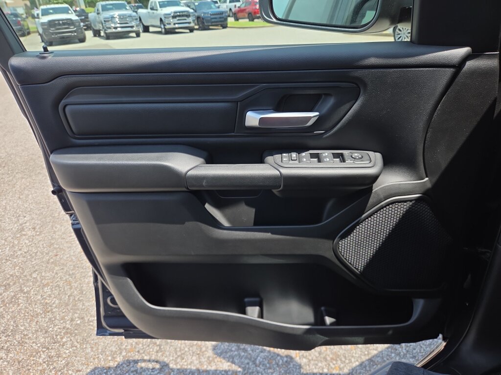 New 2026 RAM 1500 Warlock AWD/4WD image 9