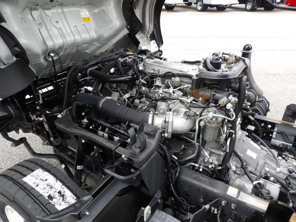 Used 2024 Chevrolet Low Cab Forward 5500HD RWD image 46