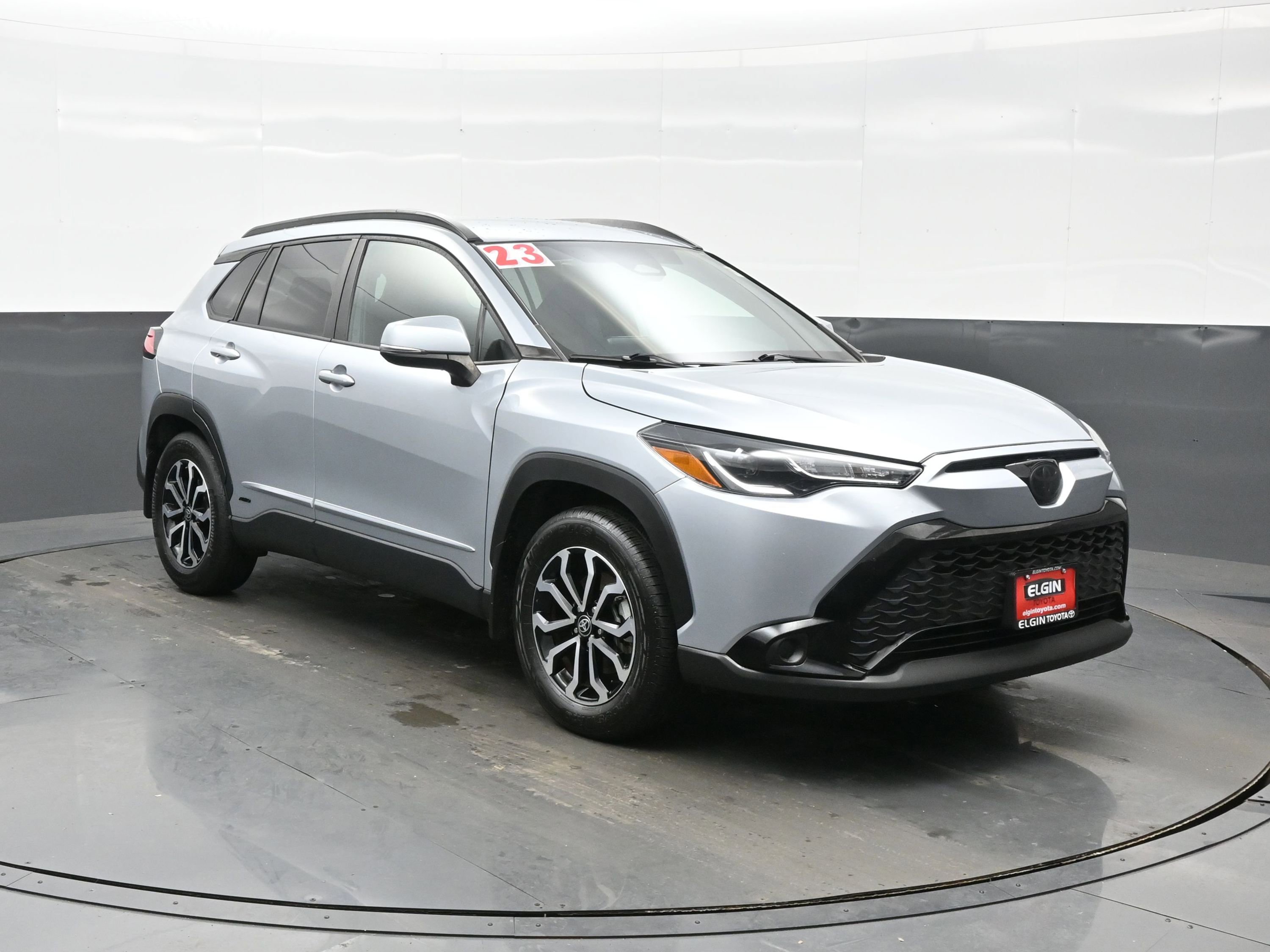 Used 2023 Toyota Corolla Cross S image 2