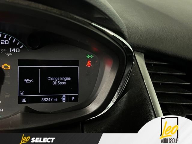 Used 2018 Chevrolet Trax LT w/ LT Convenience Package AWD/4WD image 13