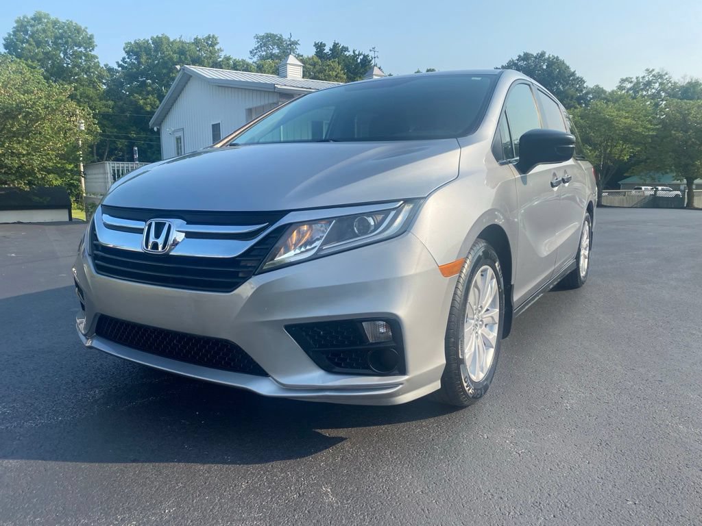 Used 2018 Honda Odyssey LX image 1