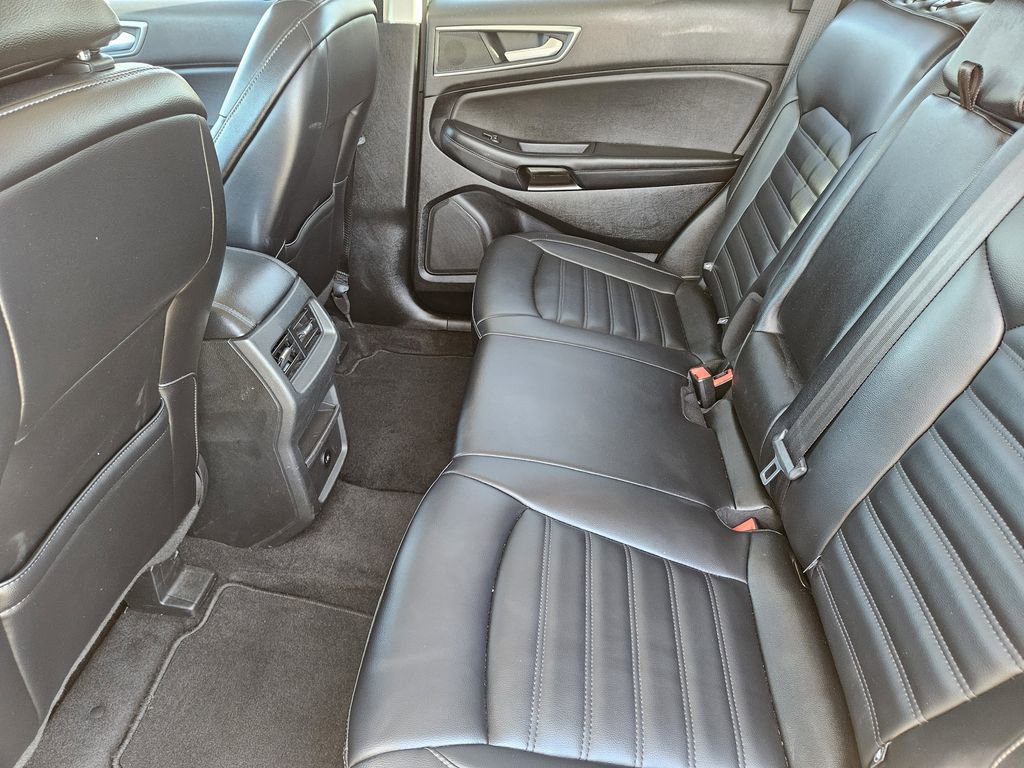 Used 2024 Ford Edge SEL image 21