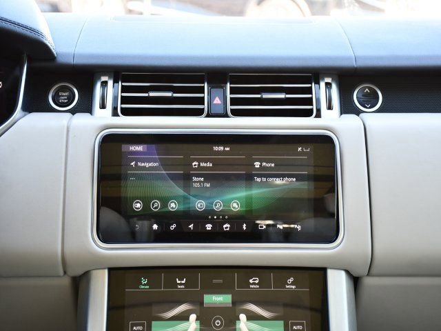 Used 2020 Land Rover Range Rover HSE image 24