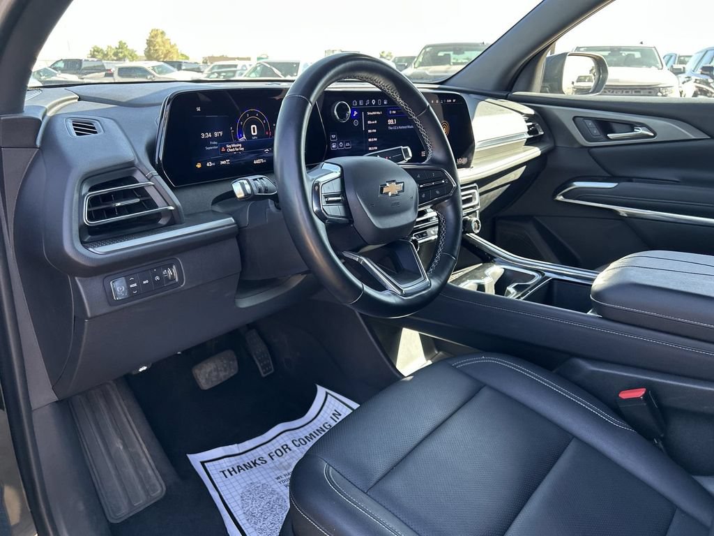Certified 2025 Chevrolet Traverse LT AWD/4WD image 7